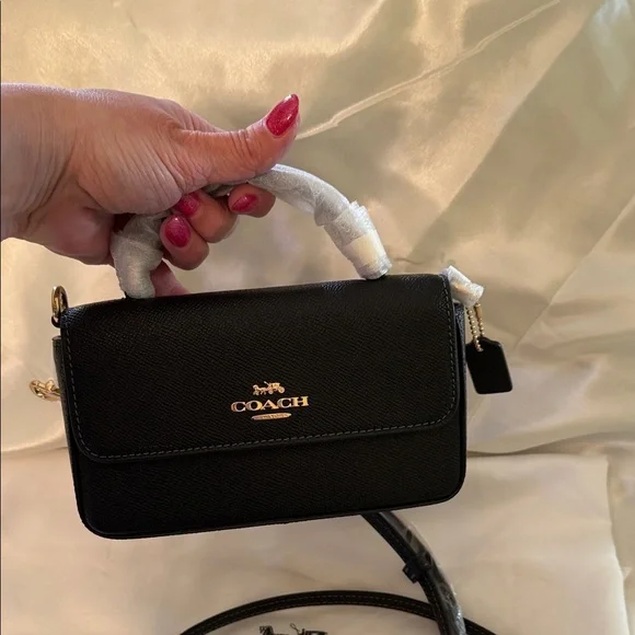 🖤💛Coach NWT Black Mini Josie Top Handle Bag with Crossbody Strap &Gold Hardware - Picture 6 of 8